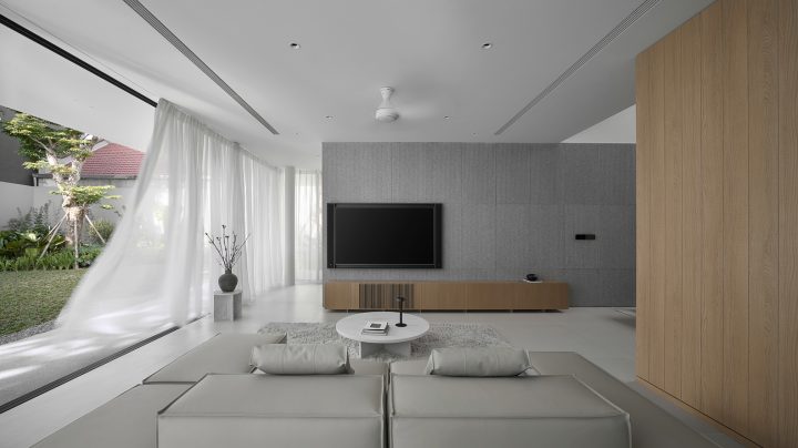 DOM House