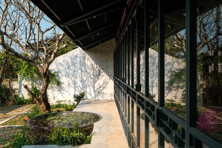 De Hué Space