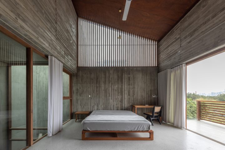 Vertical Tube House – Kam and Ly House