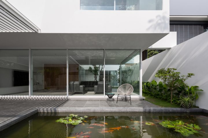 Phải House