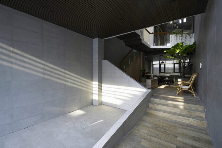 Connect House