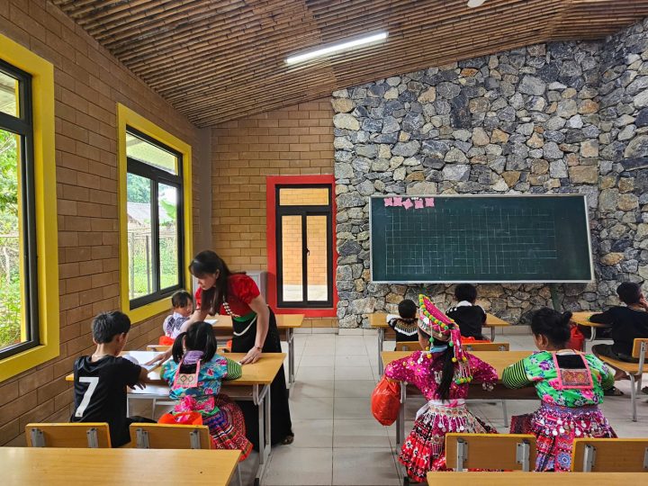 Trường Mẫu giáo và Tiểu học Hang Táu