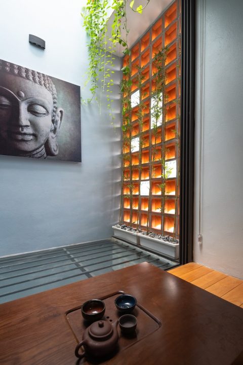 V+Studio