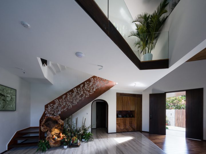 Terraced Field House