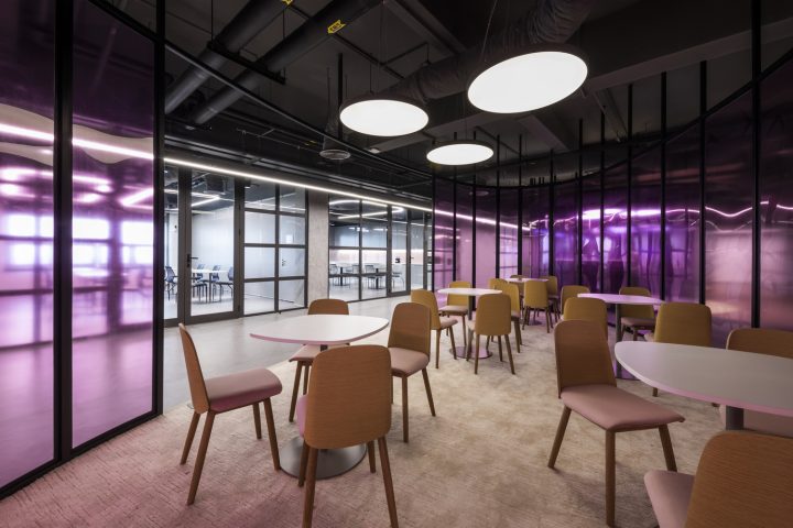 Văn phòng Crystal Martin Việt Nam
