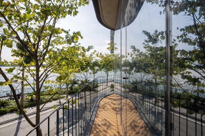 Crystal House