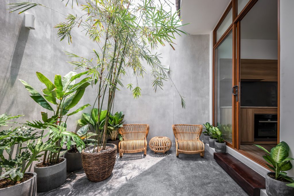 phong cách nội thất japandi sử dụng gỗ, mây, tre