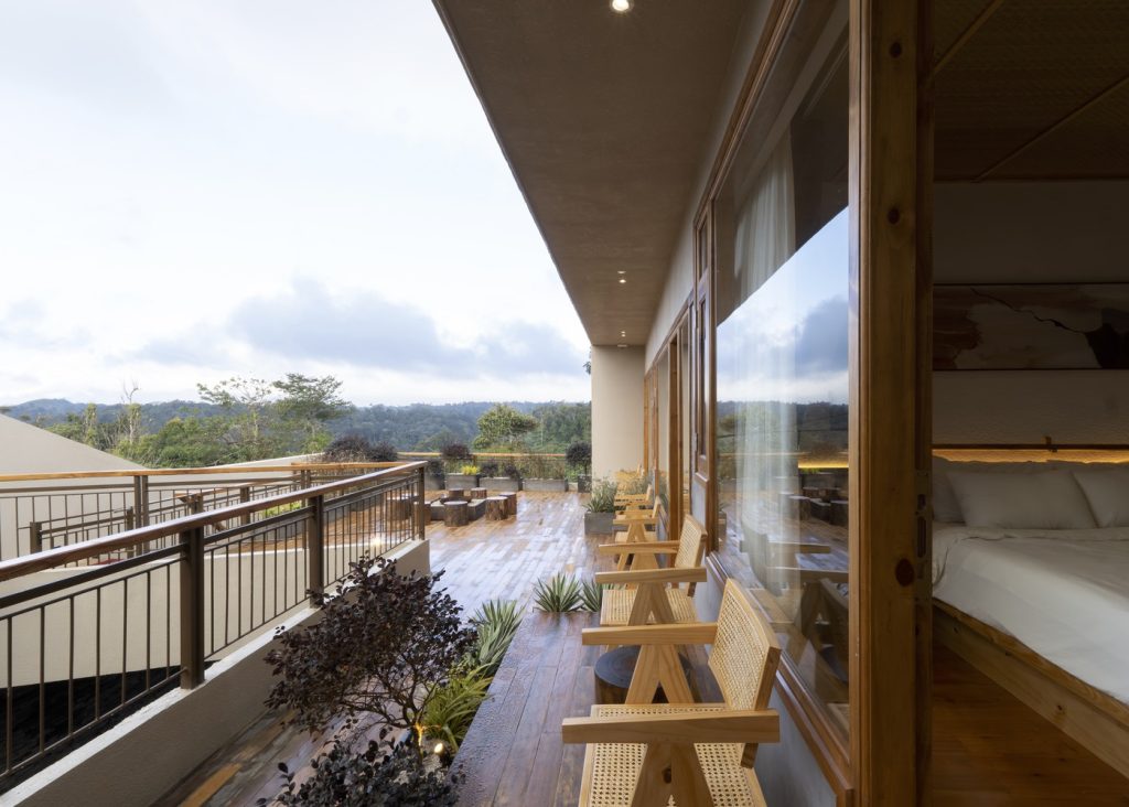 phong cách nội thất tropical cho khách sạn