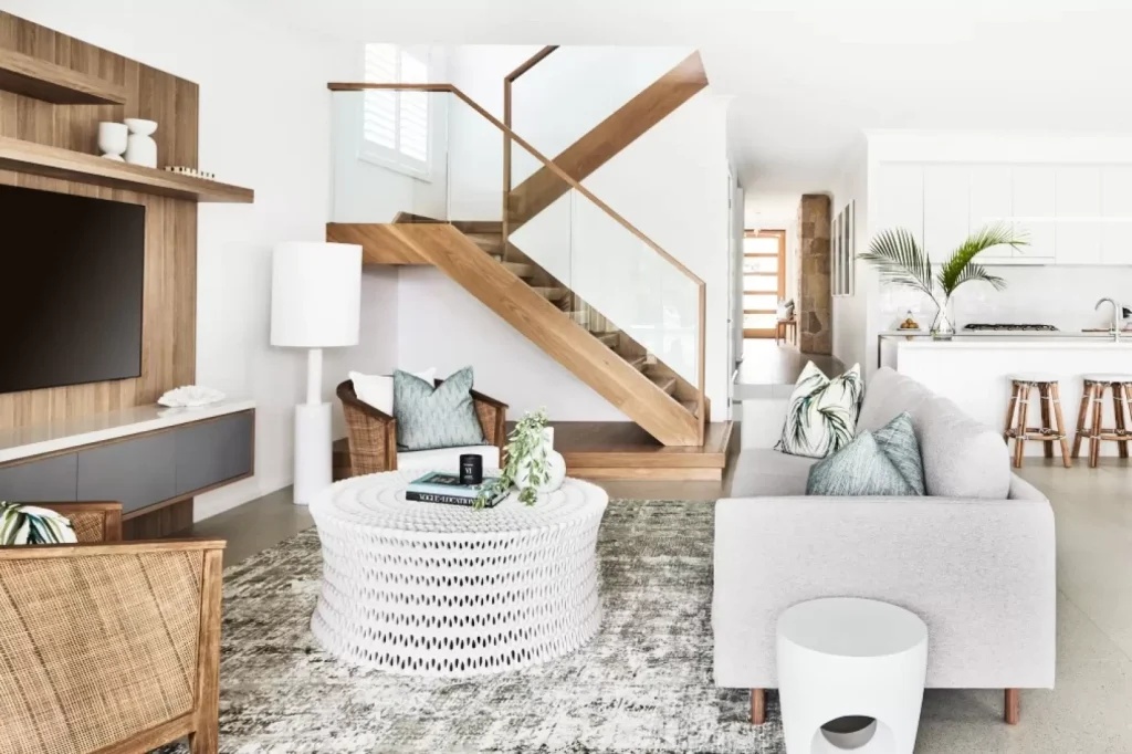 thiết kế nội thất phòng khách nhà ống dùng cầu thang kết hợp lan can