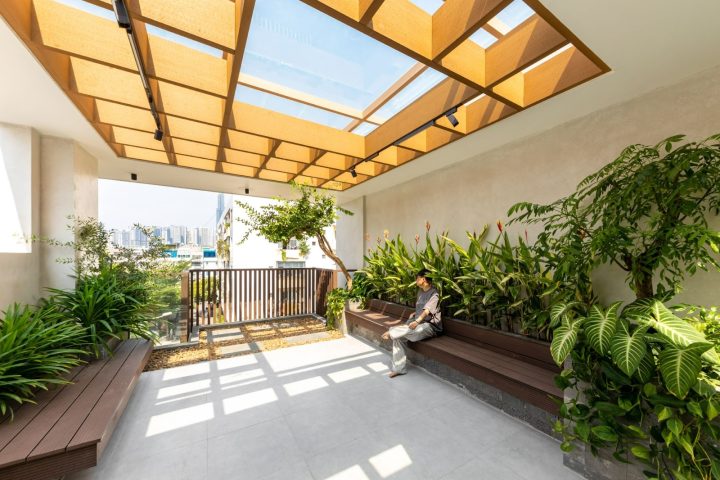 Trầm Hương House: Giải pháp tổ chức không gian kép trong nhà ở đô thị