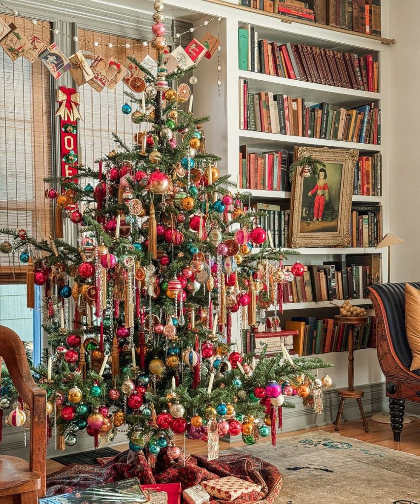 trang trí cây thông noel phong cách vintage