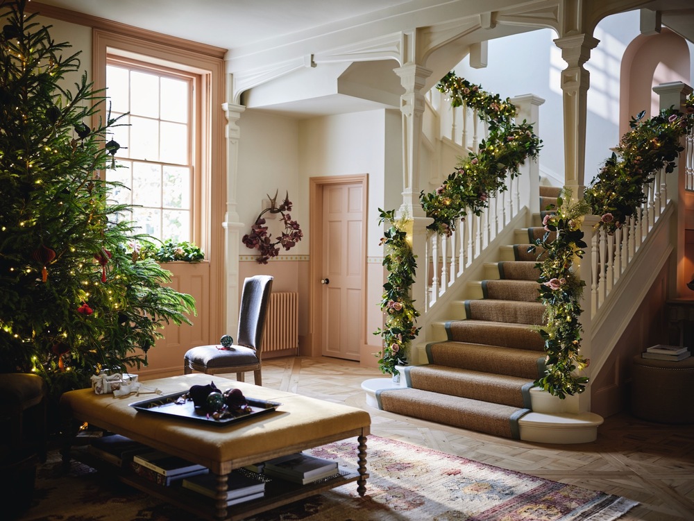 trang trí noel tại nhà ở cầu thang ấn tượng