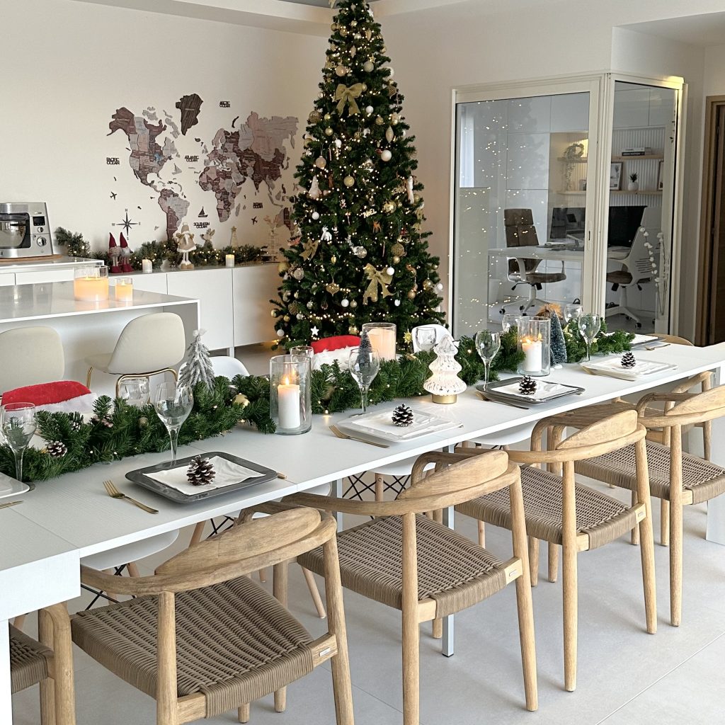 trang trí noel tại nhà ở khu vực bếp ăn