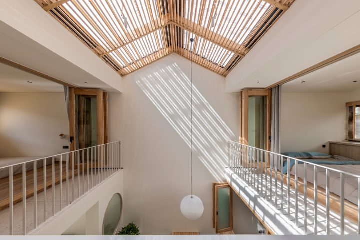 Mother’s Small House