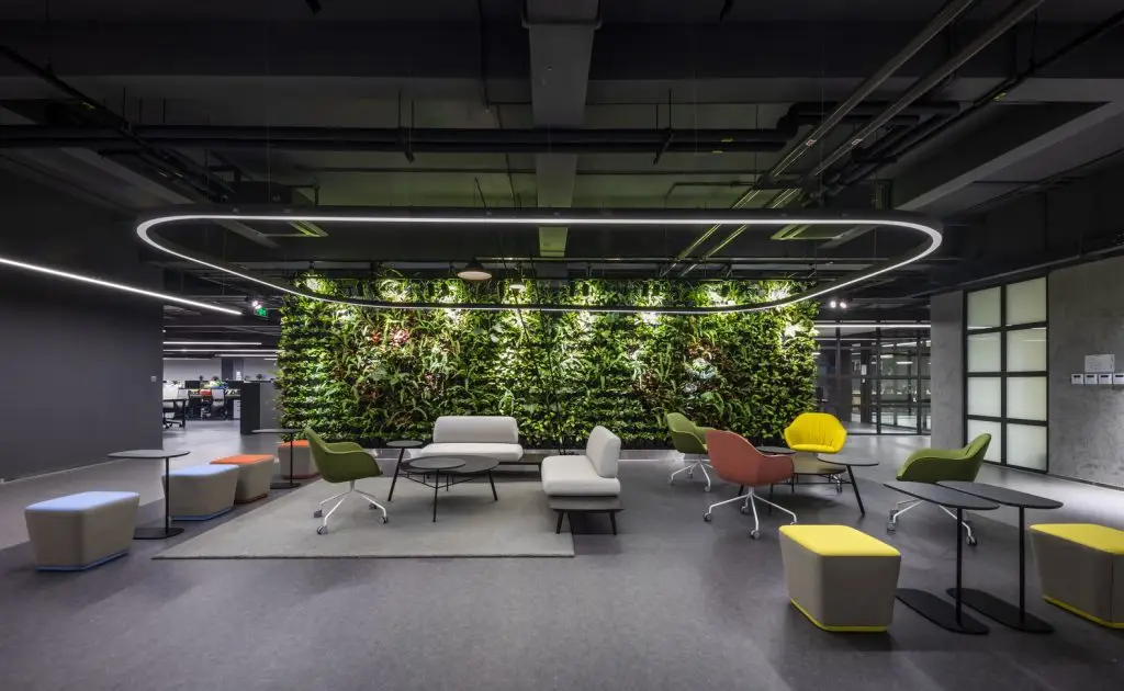 mẫu báo giá thiết kế nội thất văn phòng Crystal Martin Việt Nam 2