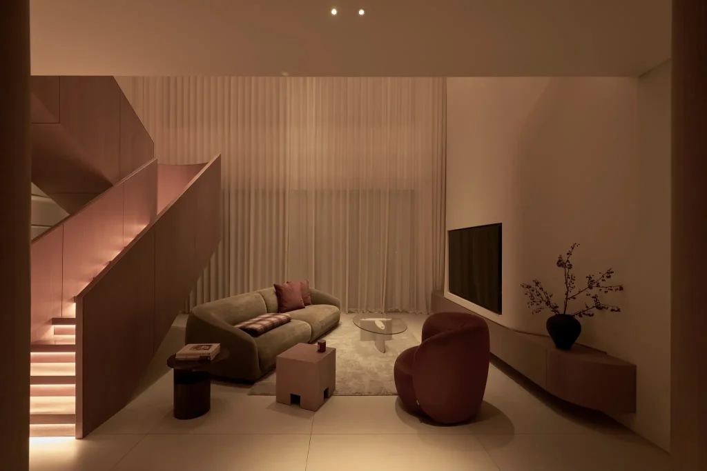 cầu thang gỗ công nghiệp tối ưu chi phí