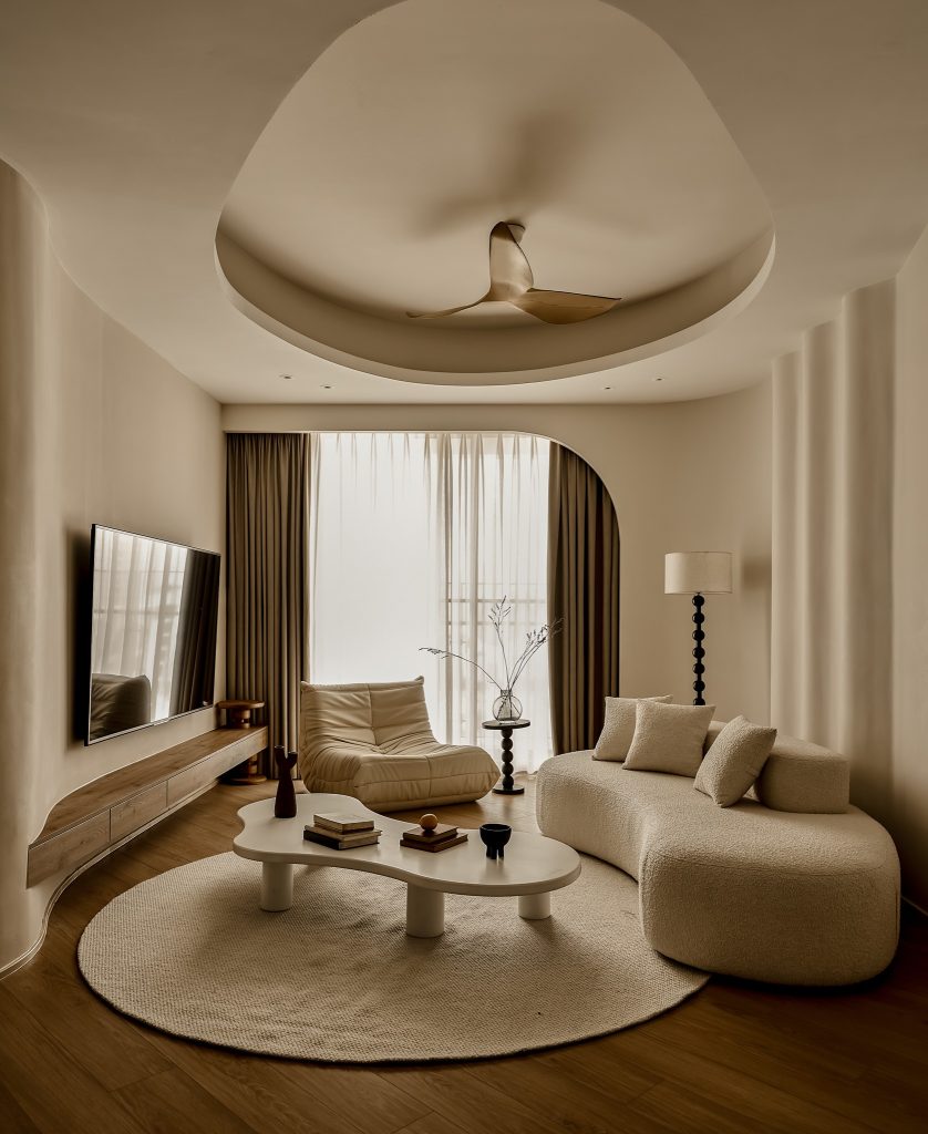 decor phòng khách với quạt trần tạo điểm nhấn