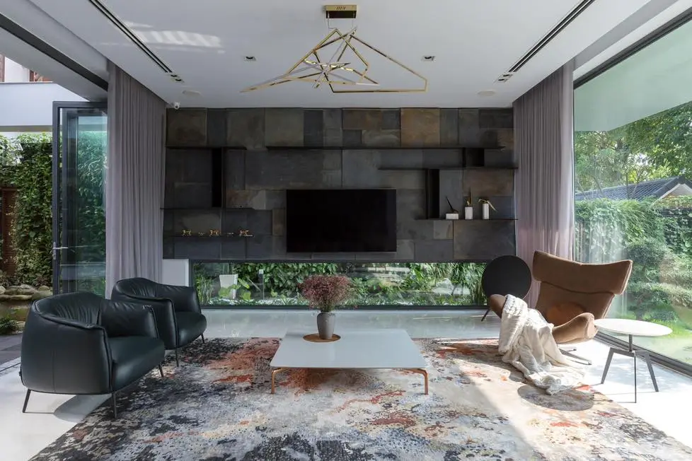 gạch ốp tường phòng khách gần gũi thiên nhiên