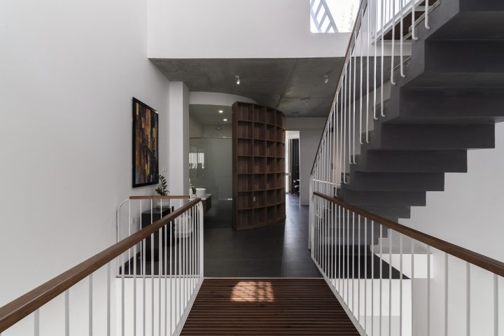 D.C.G House