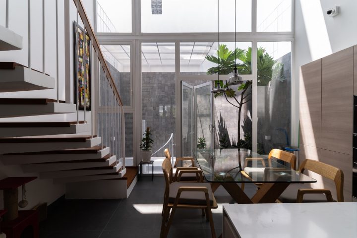 D.C.G House