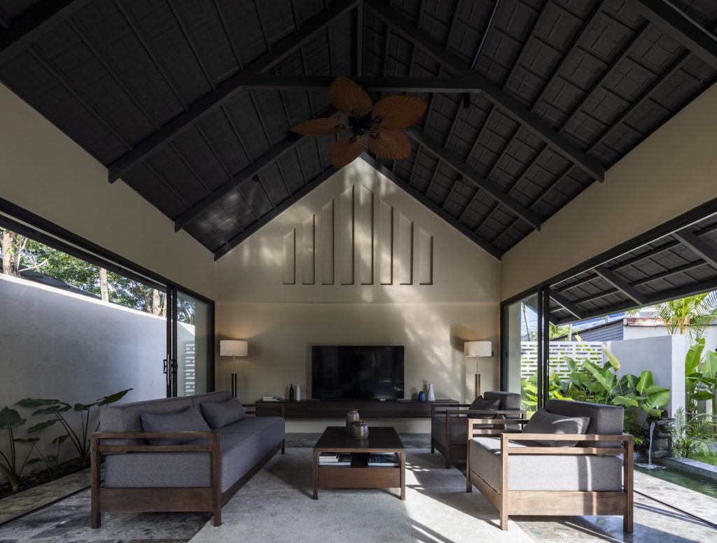 Sofa gỗ hương