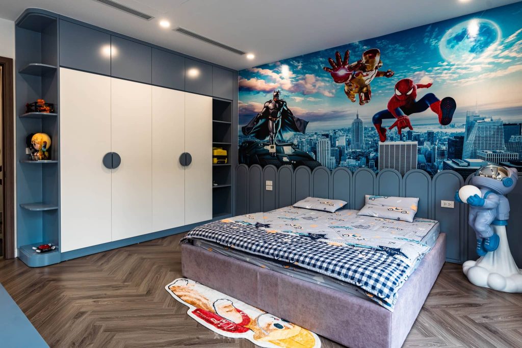 thiết kế phòng ngủ cho bé trai decor nhân vật hoạt hình