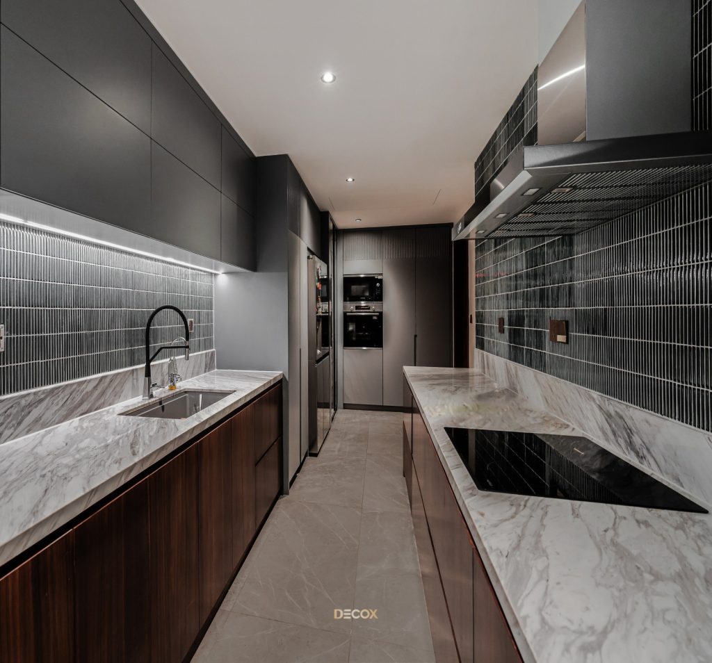 đá granite trắng ốp bếp