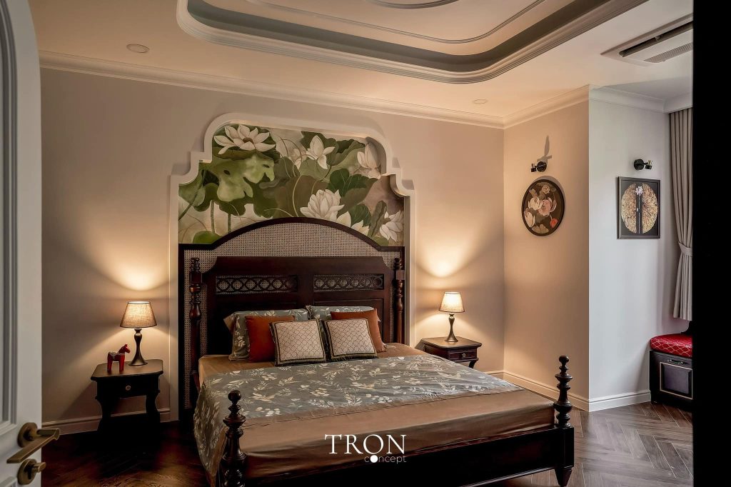 Giường gỗ óc chó kiểu Indochine mộc mạc