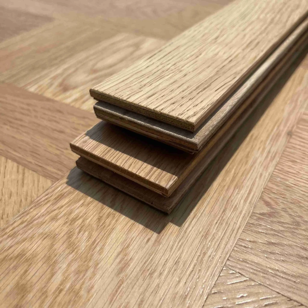 sàn gỗ công nghiệp bao nhiêu tiền 1m2 - sản phẩm Malaysia