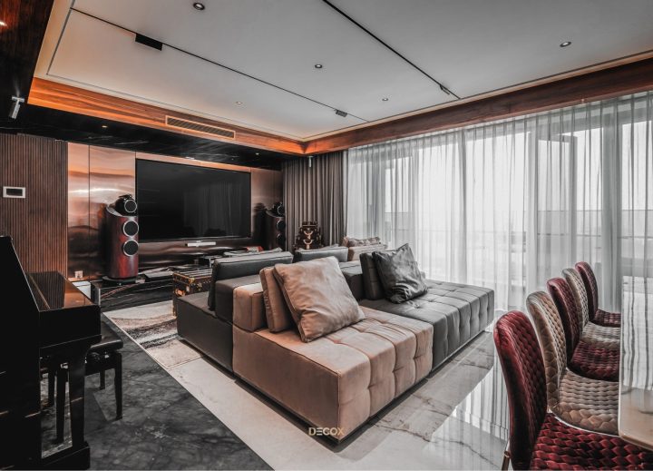 LV House