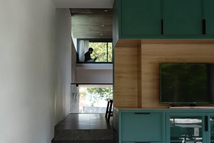 Nhà Triền Dốc
