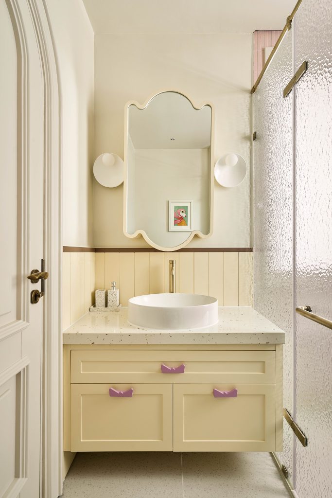 mẫu bàn đá lavabo đặt trên bàn hiện đại