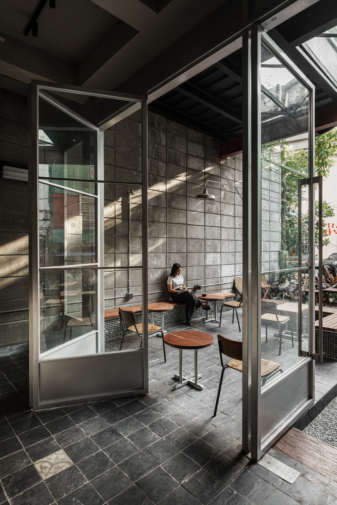 Thanh ray trượt cửa lùa xếp