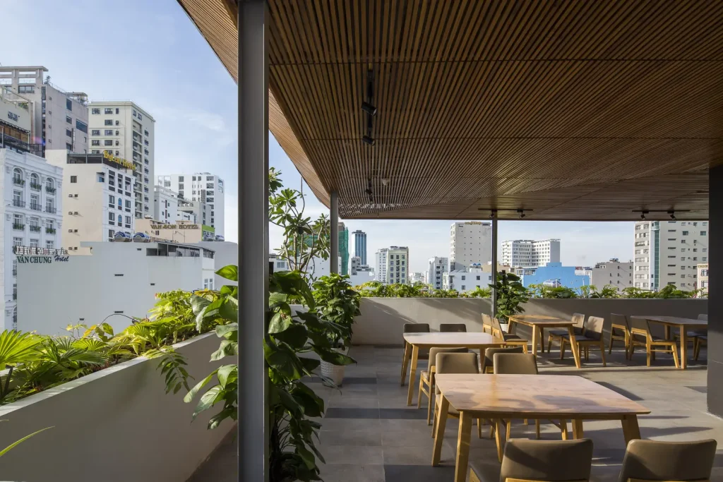 Trần nhôm giả gỗ Multi B-Shaped