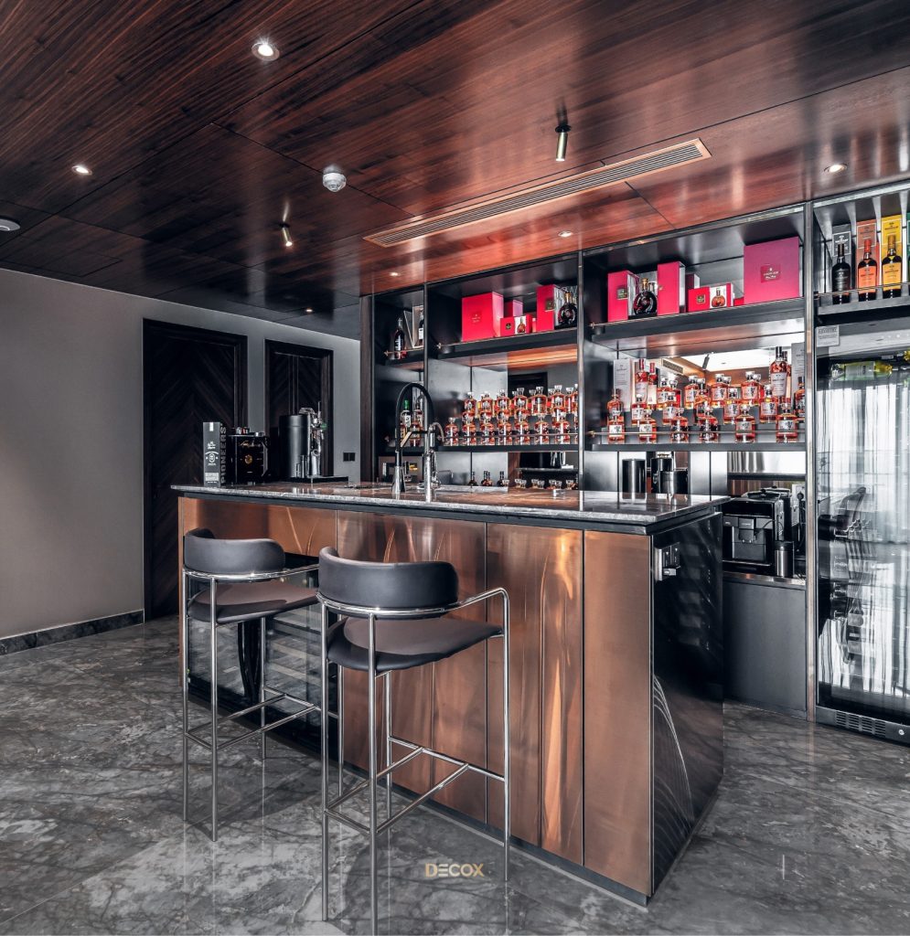 Ốp trần ván veneer óc chó