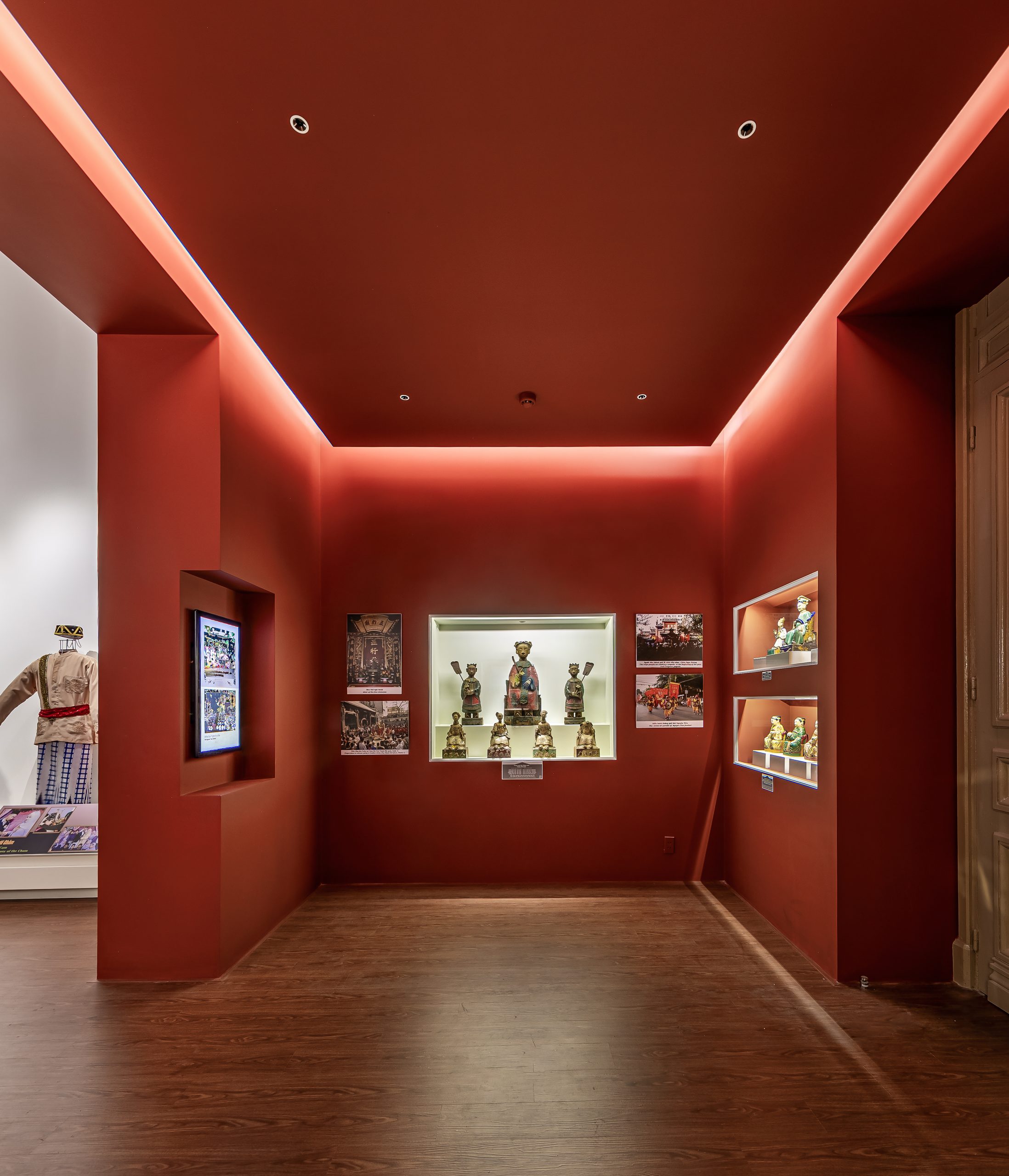 Phòng Văn Hóa - Bảo Tàng Thành phố HCM