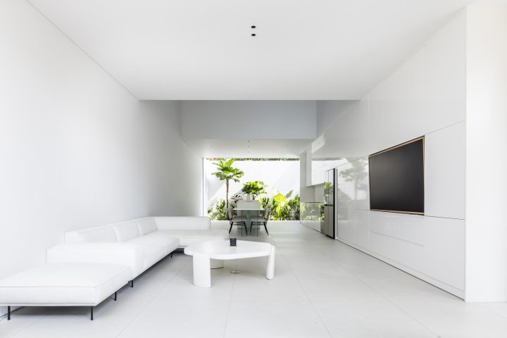 F10 House