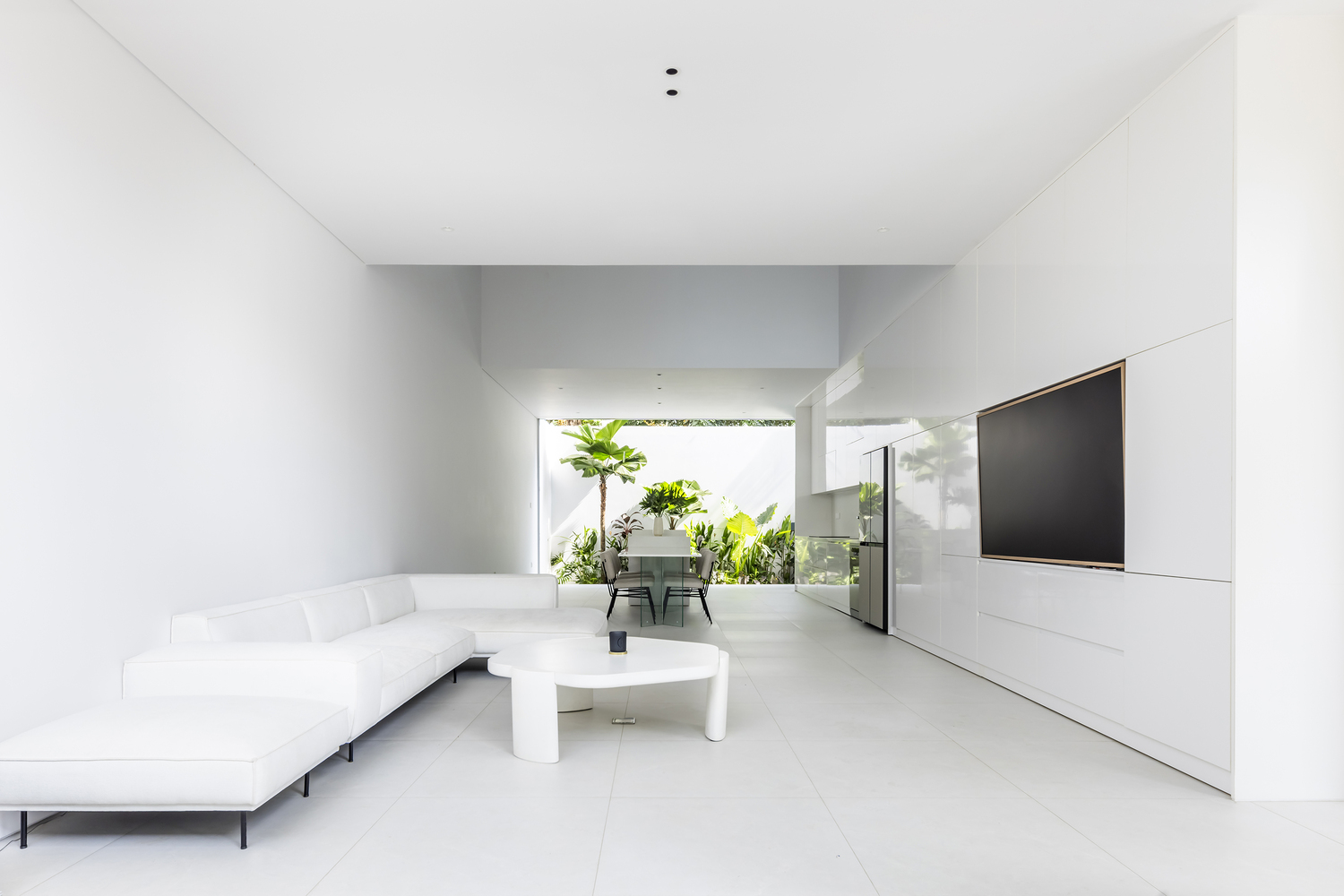 F10 House