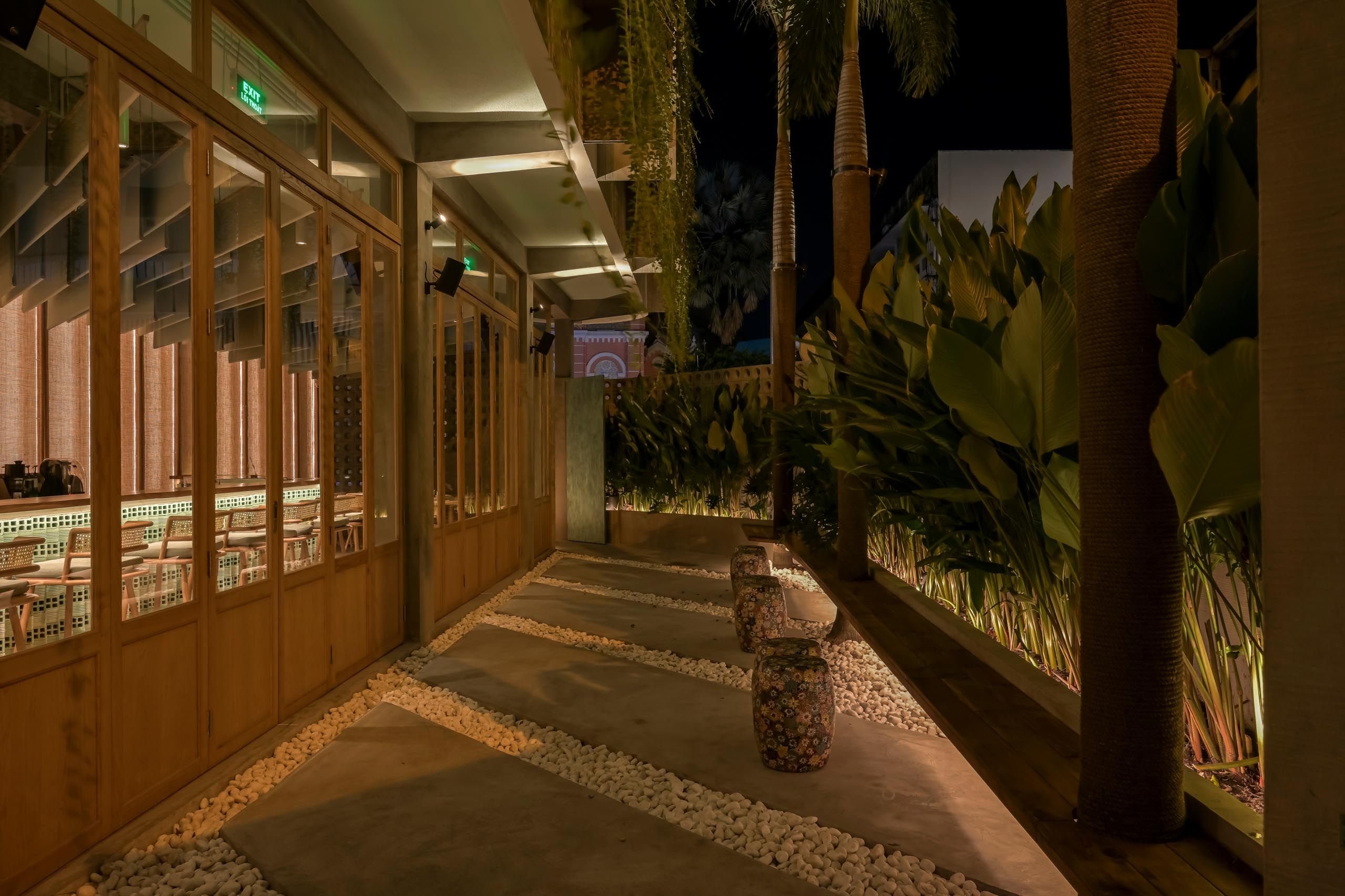 Ola Hale - Restaurant & Bar