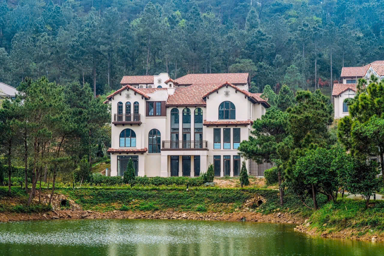 THANH XUAN VALLEY