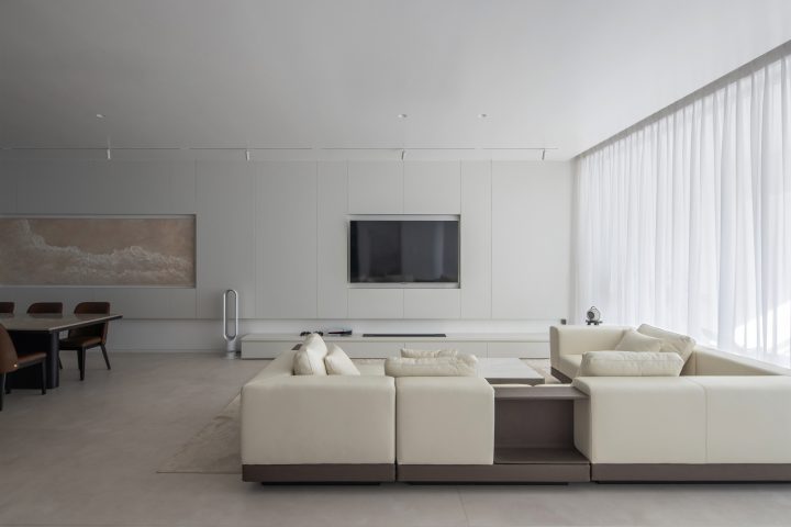 Monologue House
