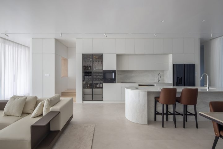 Monologue House