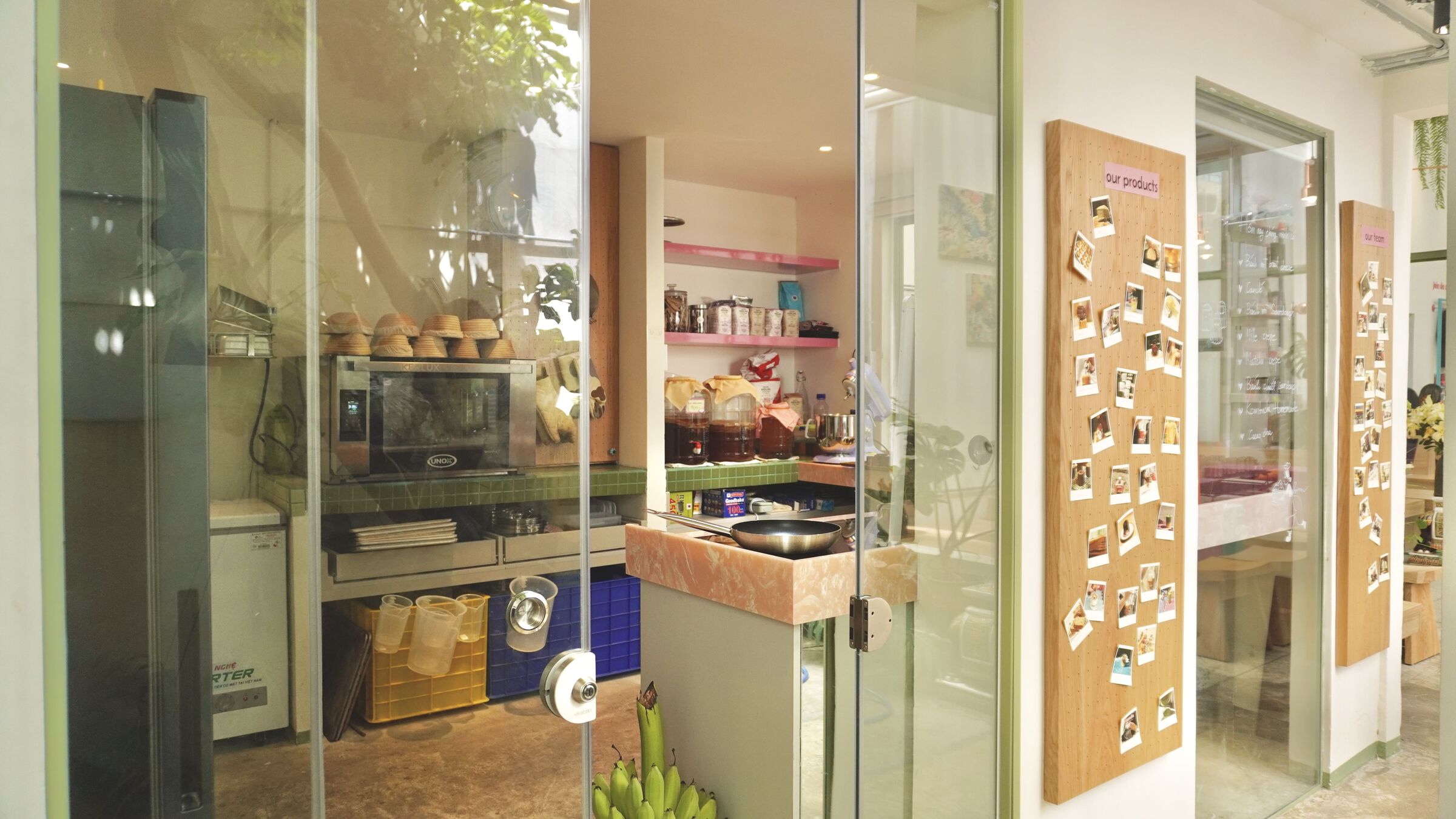 Hippo Kitchen