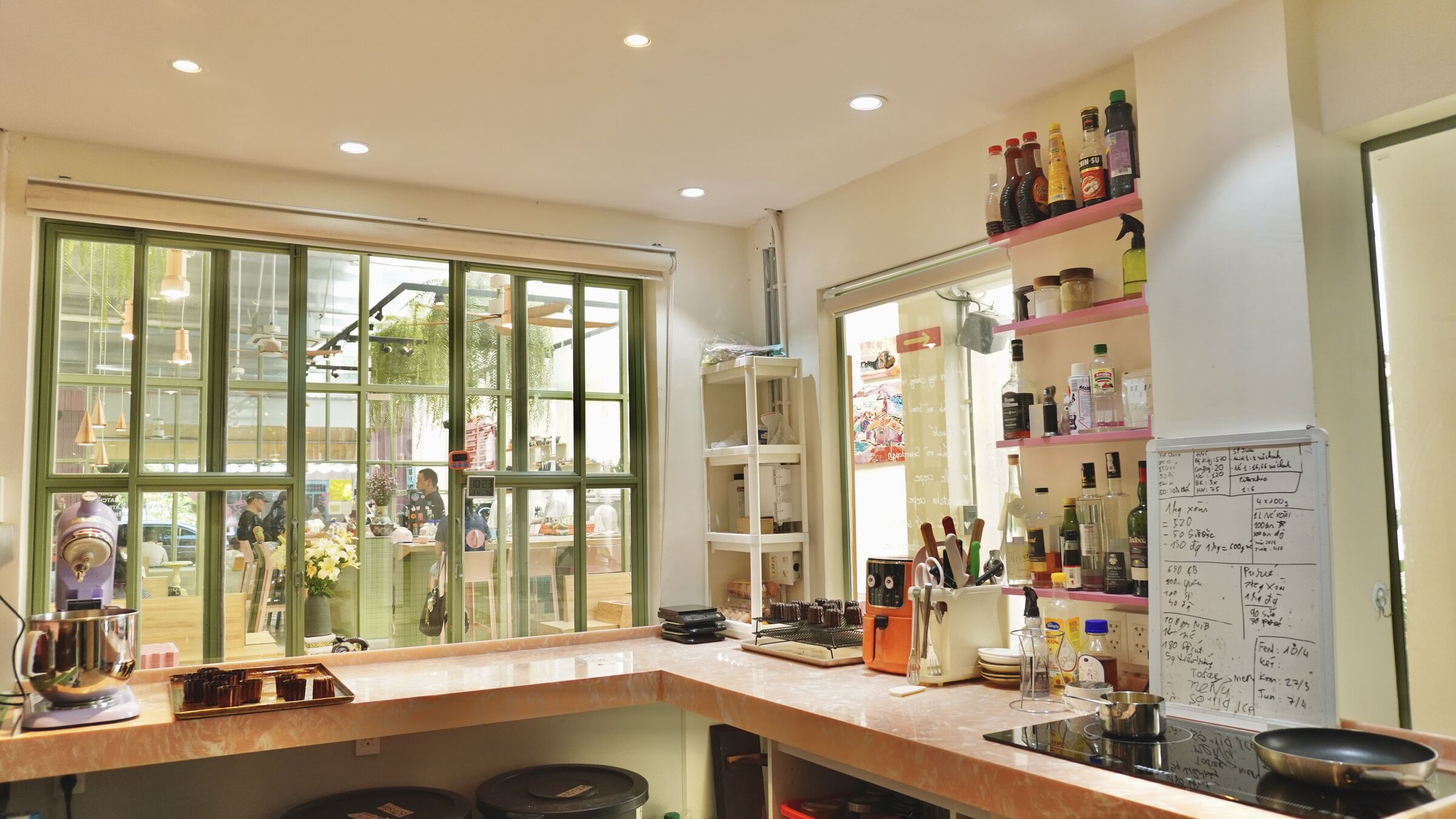 Hippo Kitchen