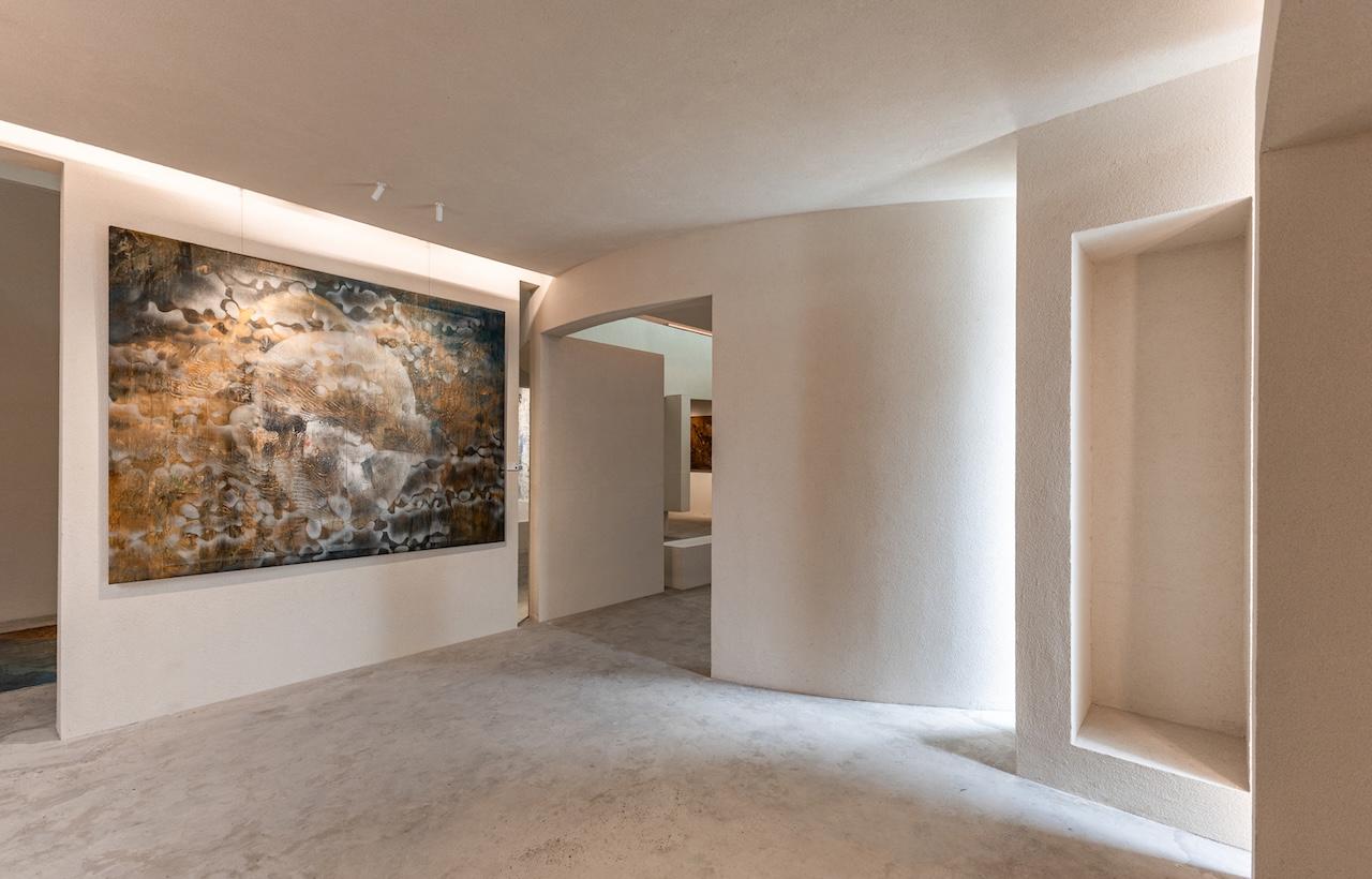 Chiếu sáng cho triển lãm “CỤ TƯỢNG” tại TAA Gallery