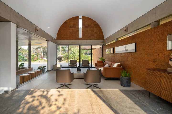 The Stoic Wall Residence