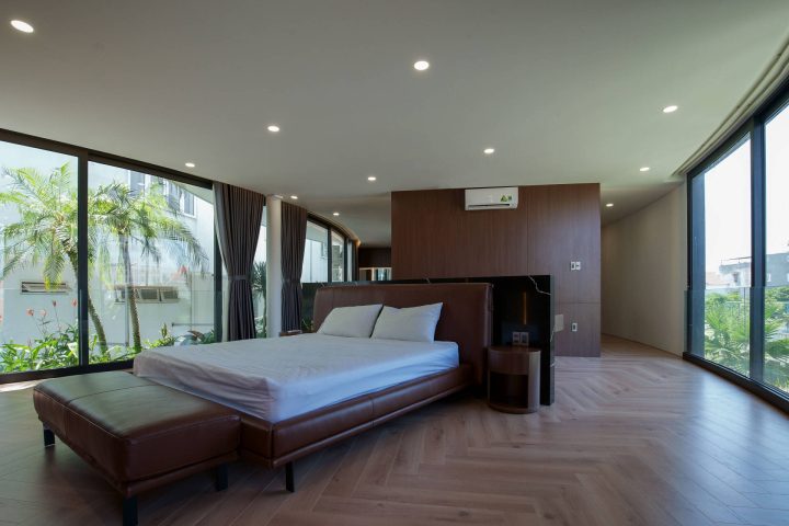 Waves House