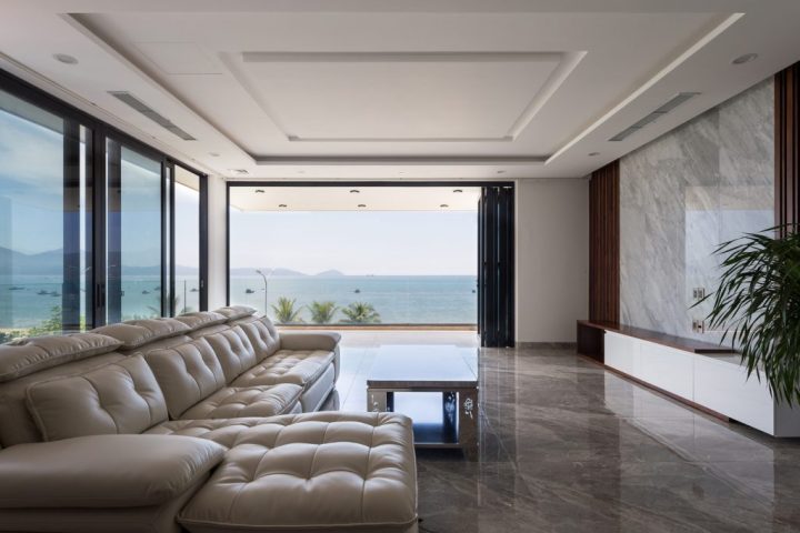 The Sunrise House