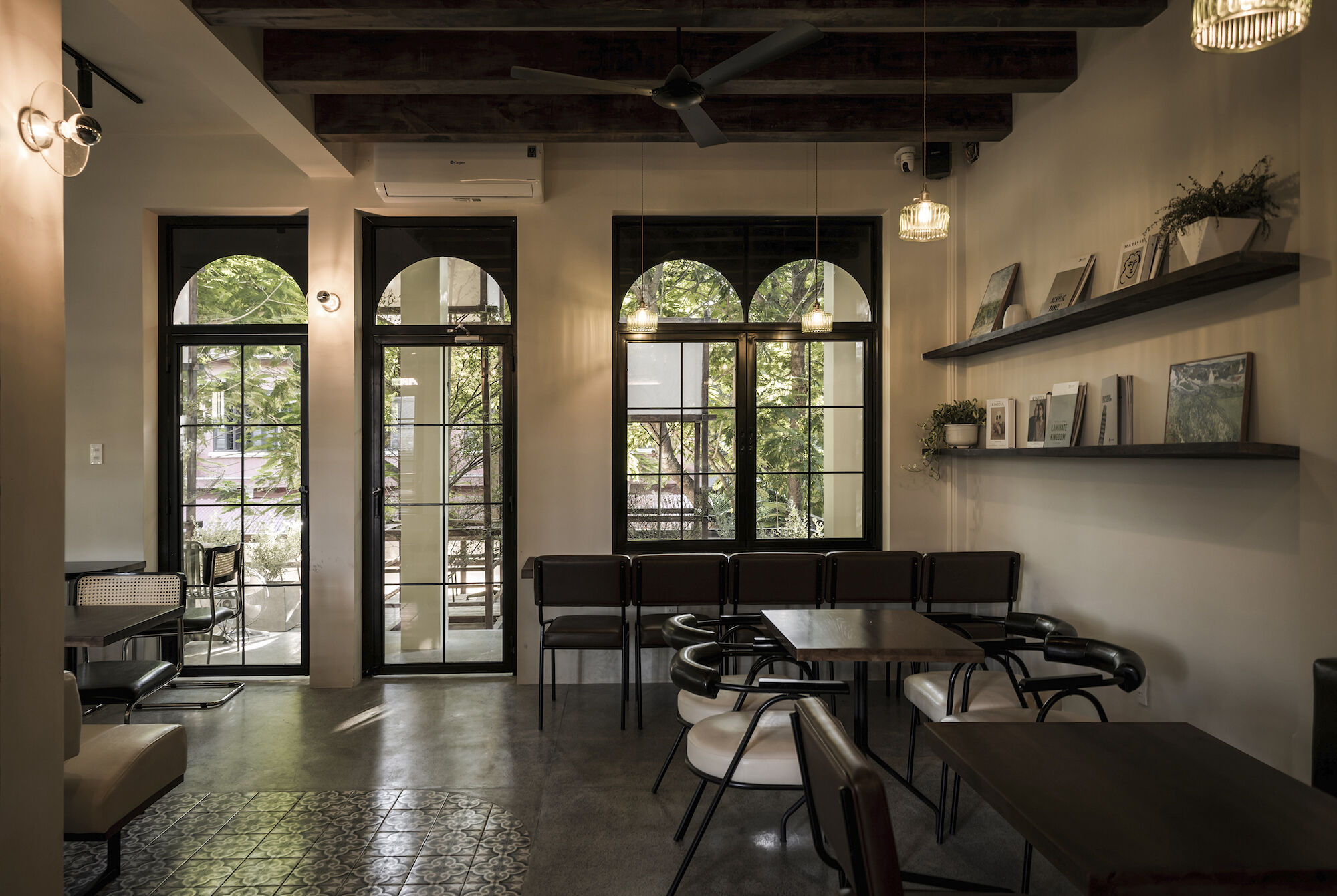Laph Cafe