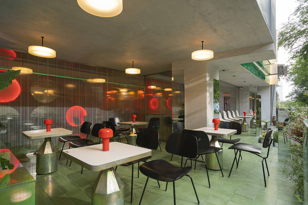 Okkio Nguyễn Siêu Café